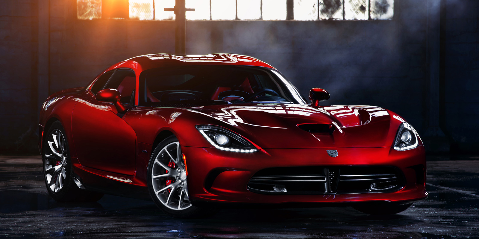 La Viper récupère son blason Dodge, et SRT disparaît en tant que marque.