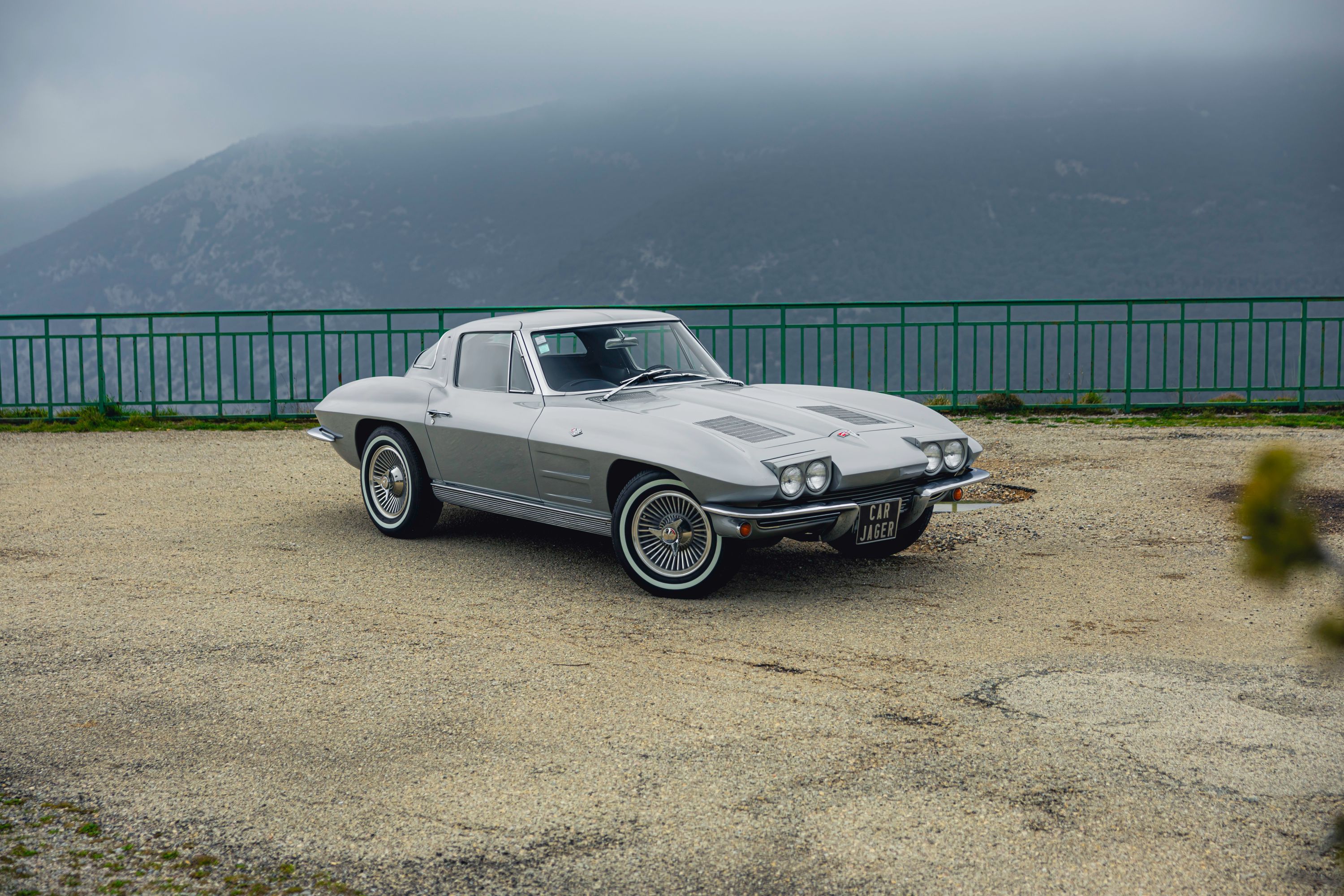 C2 1967 67 Chevy Corvette Stingray 427 Coupe Slot Mag Wheels