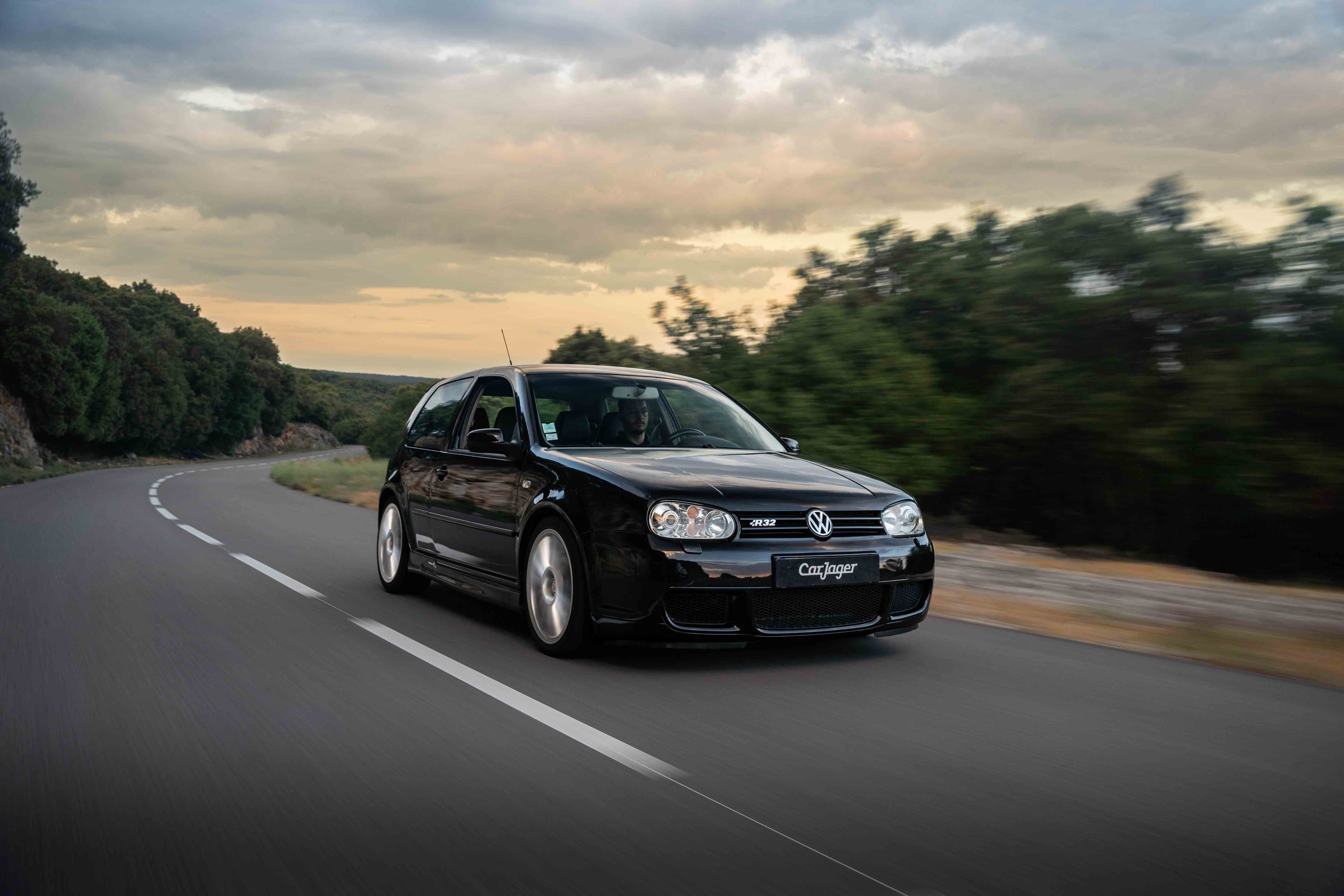 Golf R32 Custom Carbon Fiber Steering Wheel For Volkswagen Golf