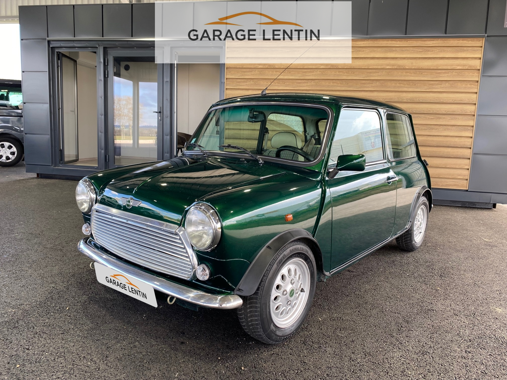 ROVER Mini 1.300 Mpi 2000 usado NERAC (47600) | Carjager